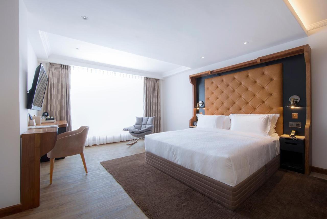 The Radh Hotel Канді Екстер'єр фото